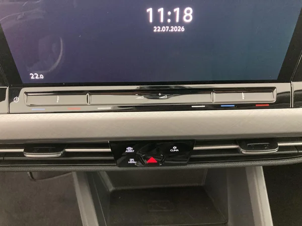VOLKSWAGEN Golf Variant VIII (2021) — foto 10 van 36