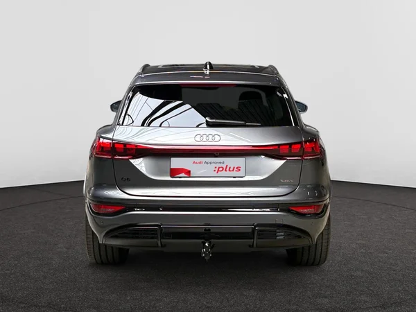 AUDI Q6 e-tron (2026) — foto 21 van 24