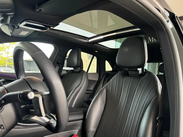 Mercedes-Benz EQE (2025) — foto 2 van 24