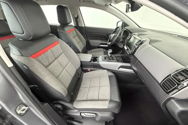 Citroen C5 Aircross (2019) — foto 16 van 35