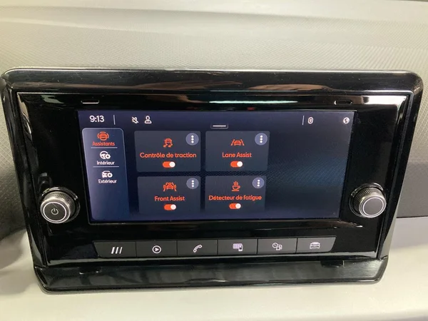 SEAT Arona (2023) — foto 13 van 33