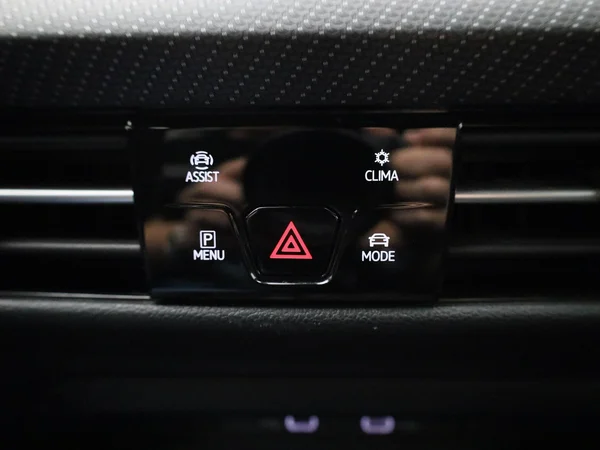 Volkswagen Golf (2022) — foto 17 van 47