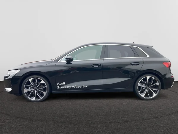 AUDI A3 Sportback (2025) — foto 4 van 11