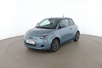 Fiat 500e 5740f70d-d810-4b04-be88-036cd8f1b120