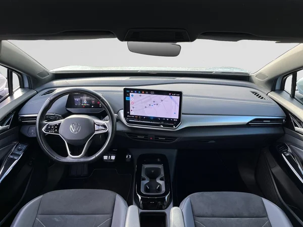 VOLKSWAGEN ID.4 (2024) — foto 10 van 16