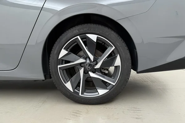 Peugeot 308 SW (2025) — foto 19 van 22