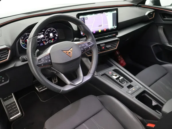 CUPRA Leon (2023) — foto 24 van 31