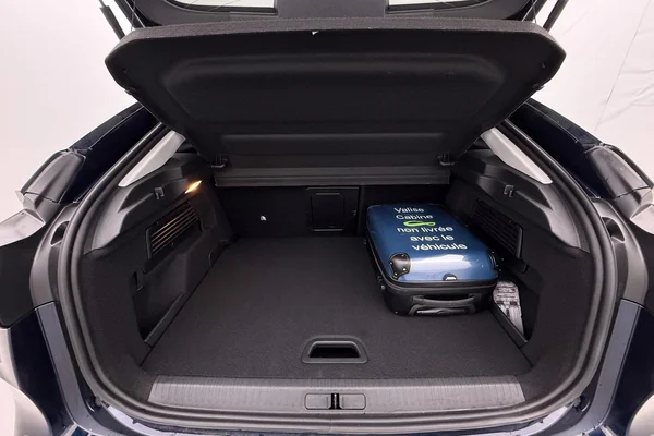 Citroen C4 (2024) — foto 6 van 25