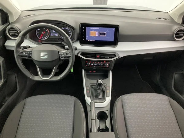 SEAT Arona (2023) — foto 29 van 36