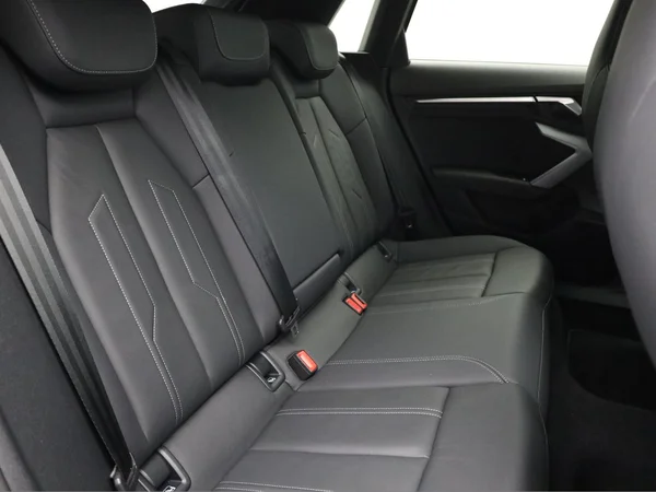 AUDI A3 Sportback (2025) — foto 22 van 22