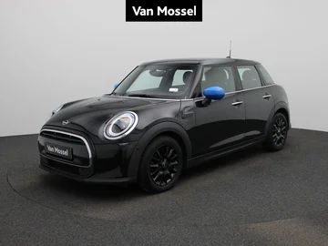 MINI One (2022)