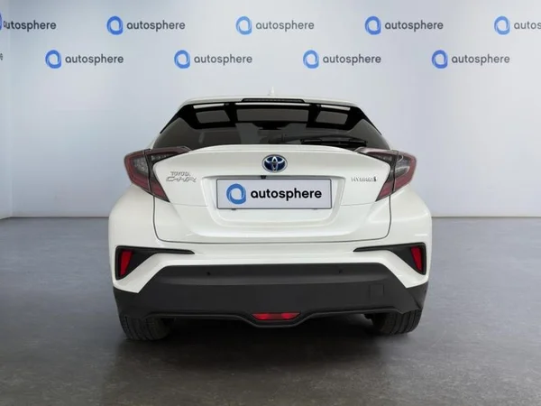 Toyota C-HR (2019) — foto 16 van 17
