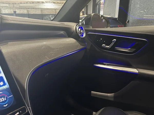 Mercedes-Benz GLC (2026) — foto 5 van 29