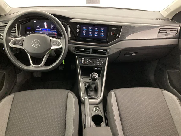 VOLKSWAGEN Polo (2025) — foto 5 van 36