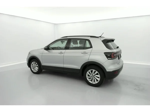 VOLKSWAGEN T-Cross (2024) — foto 35 van 36