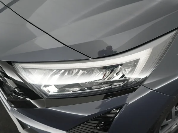 Hyundai i20 (2024) — foto 4 van 27