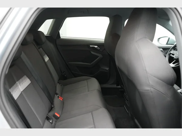 AUDI A3 Sportback PHEV (2024) — foto 8 van 29