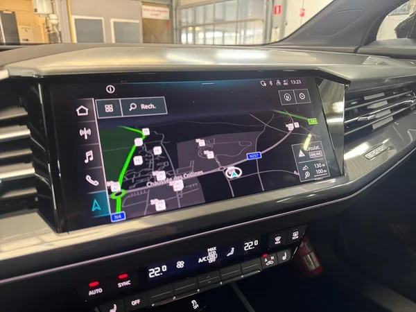 AUDI Q4 e-tron (2025) — foto 2 van 12