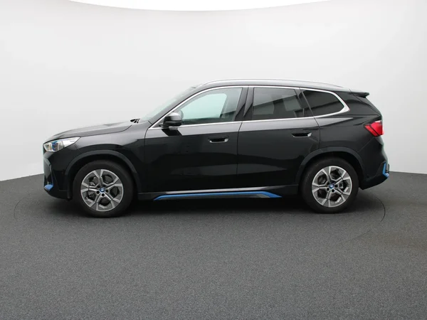 BMW iX1 (2023) — foto 20 van 25