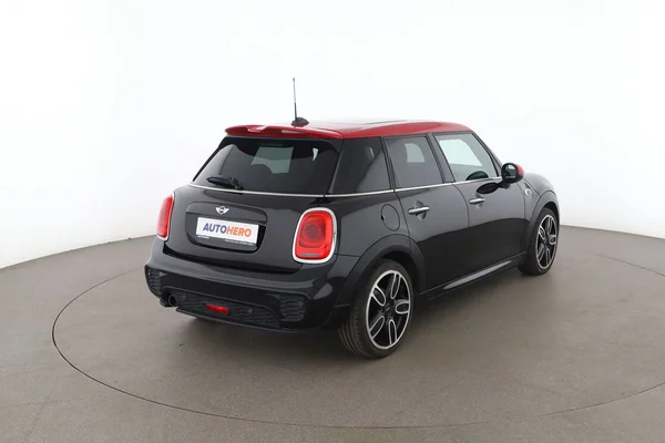 MINI MINI (2017) — foto 12 van 16
