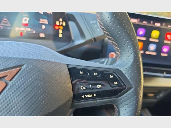Cupra Born (2022) — foto 9 van 35