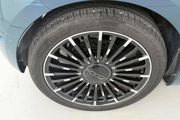 Fiat E-500C (2021) — foto 31 van 49