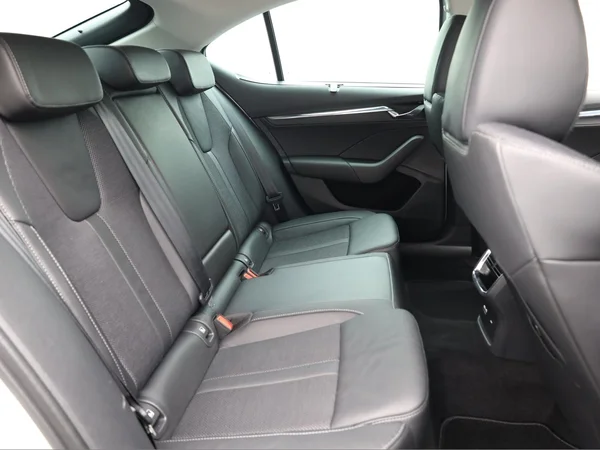 SKODA Octavia (2021) — foto 22 van 22