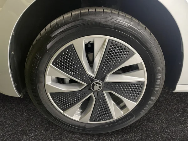 SKODA Kamiq (2025) — foto 11 van 14
