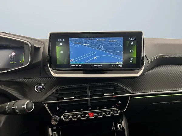 PEUGEOT 208 Dsl (2023) — foto 11 van 24