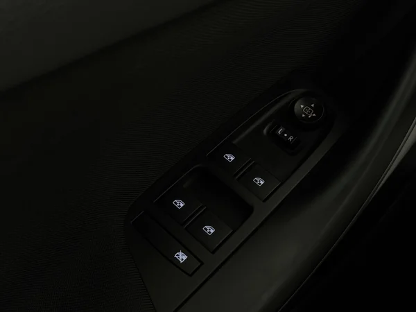 OPEL Astra (2022) — foto 18 van 25