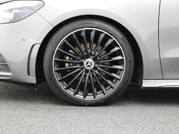 Mercedes-Benz B-Klasse (2023) — foto 30 van 32