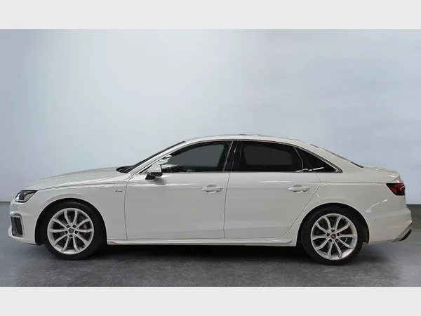 Audi A4 (2020) — foto 23 van 30