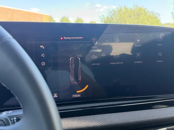 AUDI A5 Avant (2025) — foto 19 van 20