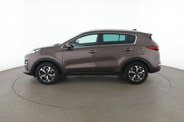 Kia Sportage (2020) — foto 9 van 16