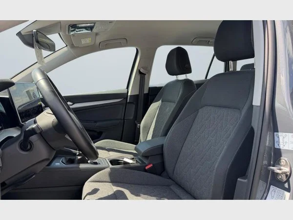Volkswagen Golf VII SW (2024) — foto 6 van 27