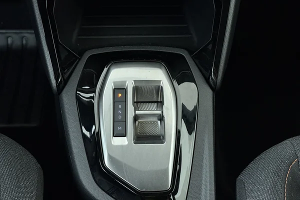 Peugeot 2008 (2025) — foto 4 van 17