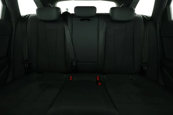 Audi A4 (2024) — foto 6 van 16