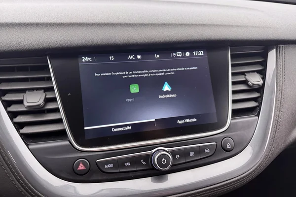 Opel Grandland X PHEV (2021) — foto 19 van 37
