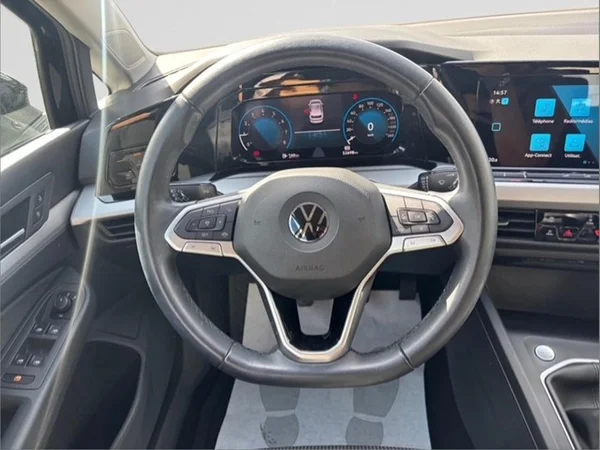 VOLKSWAGEN Golf VIII (2022) — foto 5 van 17