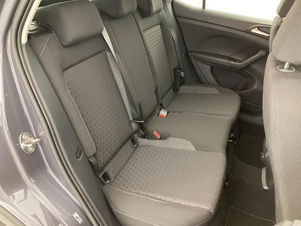 VOLKSWAGEN T-Cross (2024) — foto 25 van 36