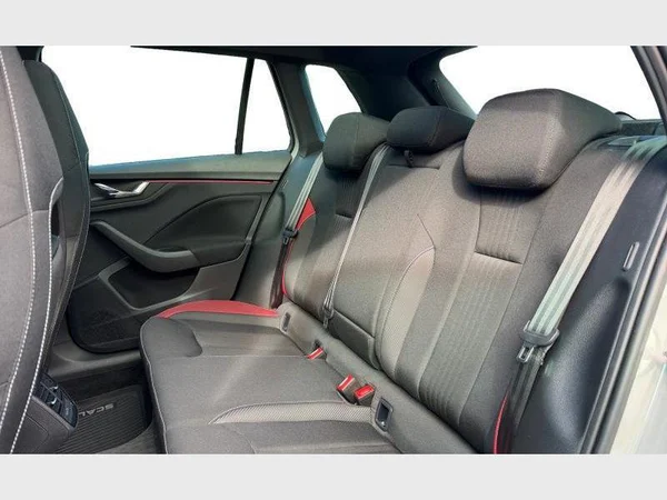Skoda Kamiq (2022) — foto 3 van 29
