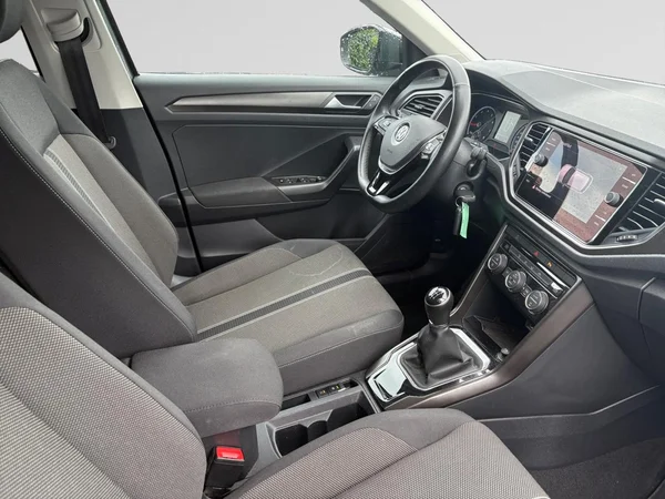 VOLKSWAGEN T-Roc (2020) — foto 10 van 21