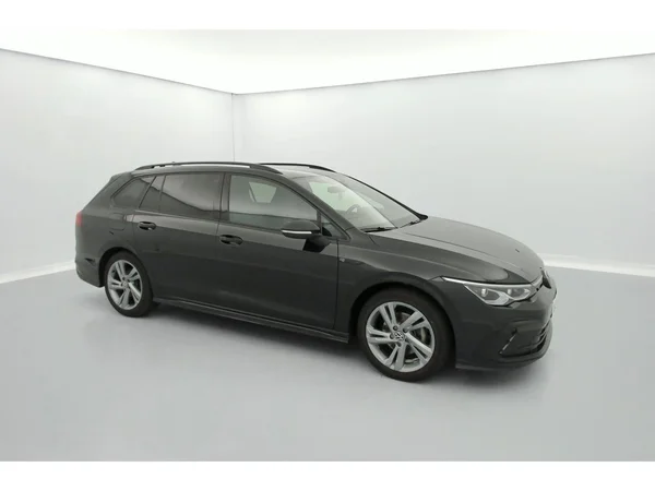 VOLKSWAGEN Golf VIII SW (2024) — foto 23 van 36