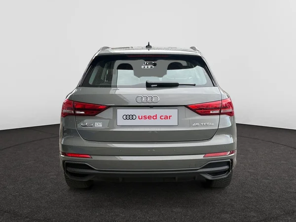 AUDI Q3 PHEV (2024) — foto 7 van 11