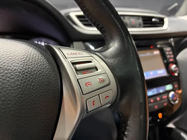 Nissan Qashqai (2017) — foto 4 van 25