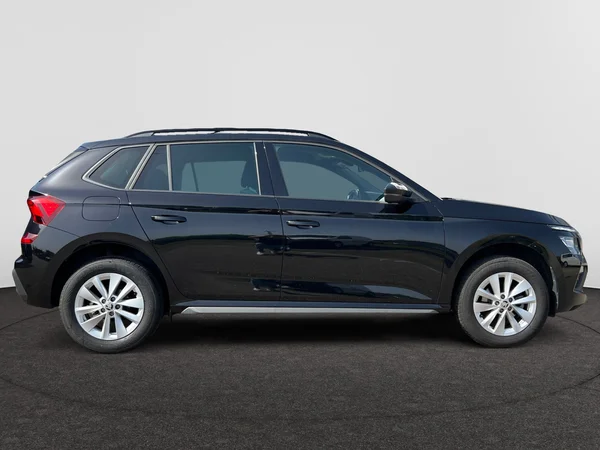 SKODA Kamiq (2024) — foto 12 van 16
