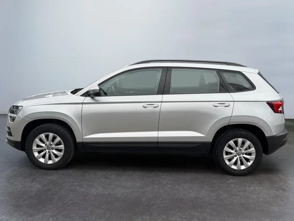 SKODA Karoq Dsl (2021) — foto 27 van 31