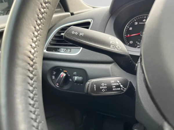 AUDI Q3 (2018) — foto 6 van 21