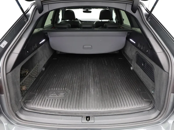 AUDI A6 Avant (2020) — foto 21 van 21