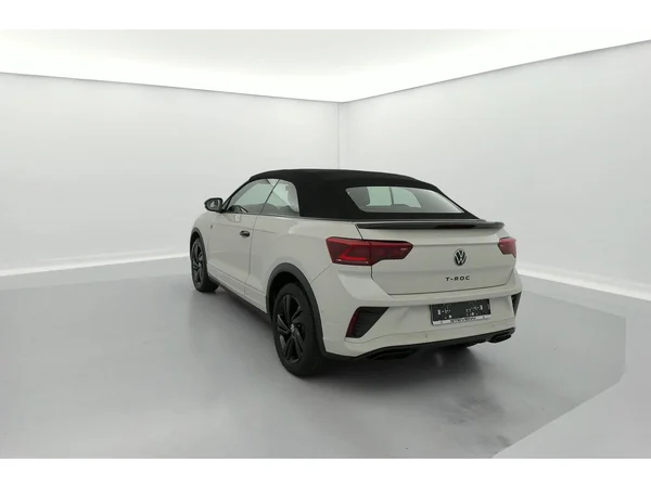 VOLKSWAGEN T-Roc Cabriolet (2025) — foto 21 van 48
